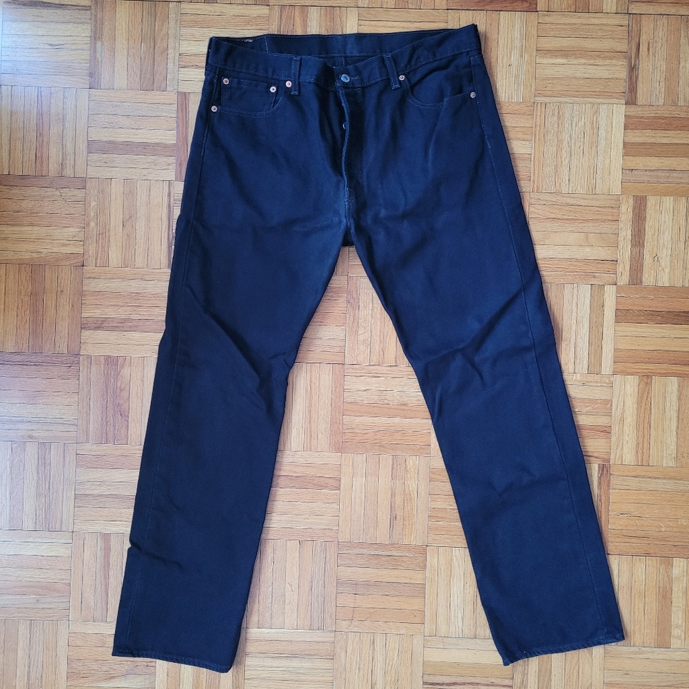 Men Levi's black denim W36L30
